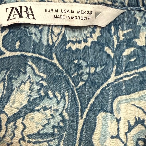 Zara Floral Blue Women's Top Size Medium - Picture 3 of 5